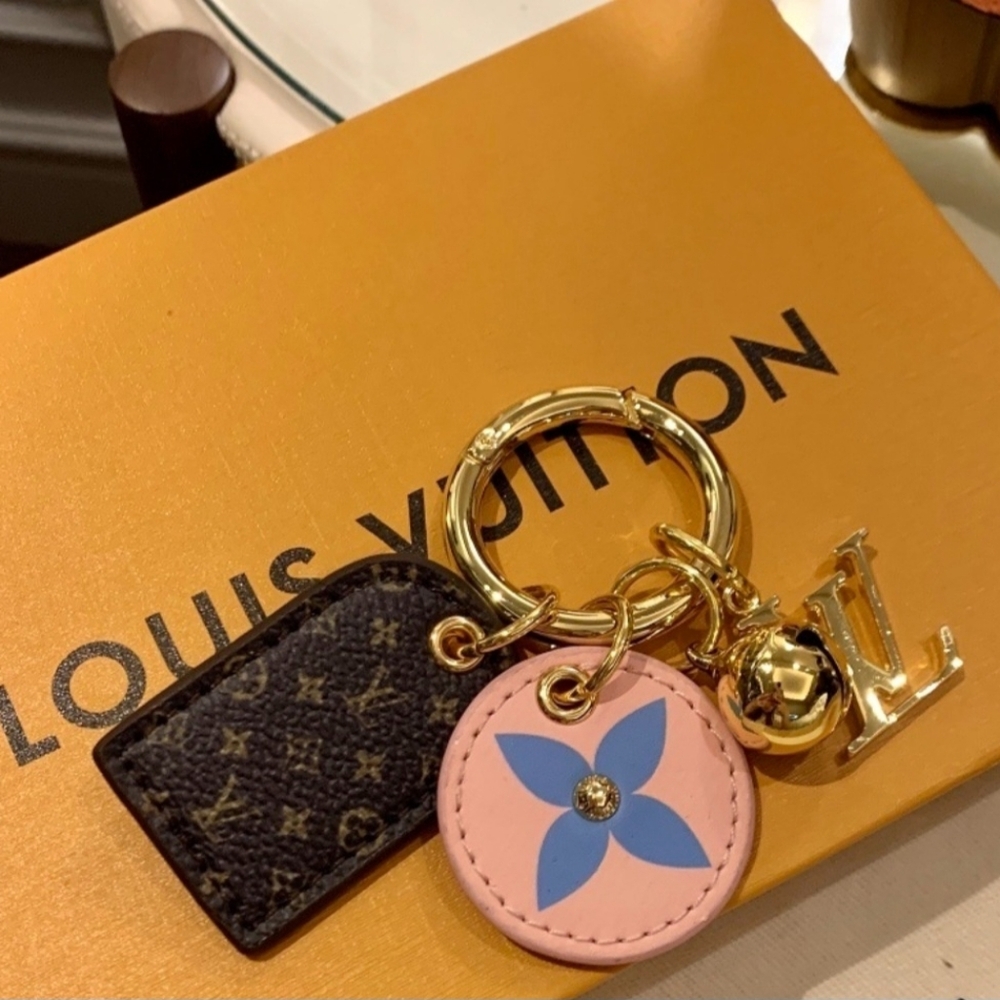 Keychain - Picture 4 of 5